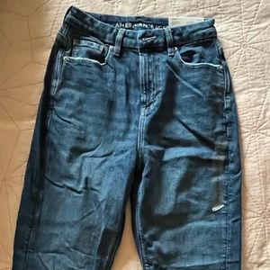 American Eagle Curvy Mom Jeans Stretch